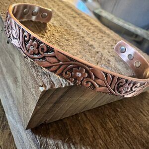 Boho Copper Floral Cuff Bangle Bracelet, Arthritis Relief, Gift Box